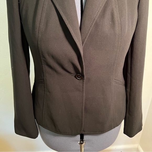 Jones Wear Essentials Blazer Black One Button - Picture 5 of 14